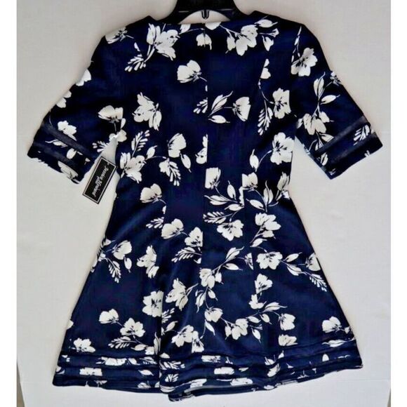 Jessica Howard Women's Petite Sz 4 Navy Floral Print Mesh Trimmed Dress $99 - Picture 12 of 16
